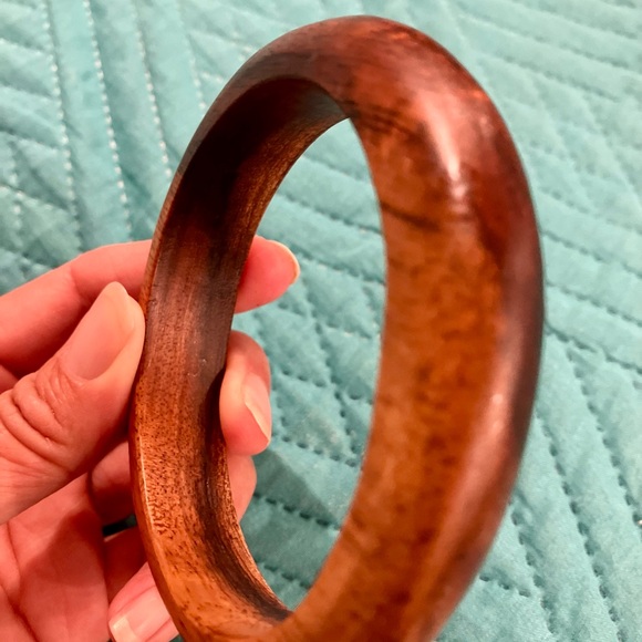 Made in Hawaii Wooden Bangle Bracelet; Approx 3.25” Diameter - Picture 7 of 7